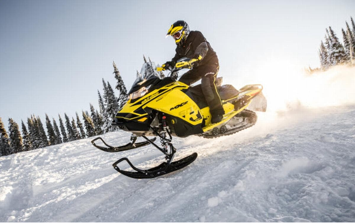 2018 SKI-DOO MXZ 600R E-TEC – Responsive. Precise. Reliable.