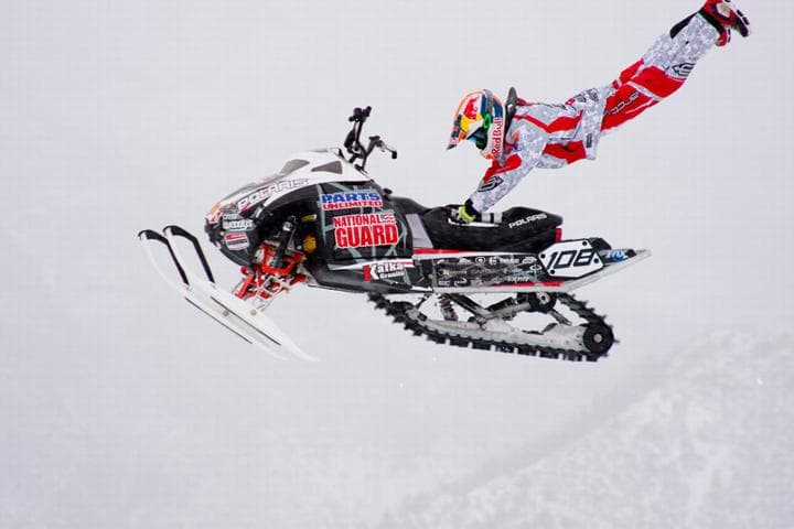 FREESTYLE SNOCROSS COMPETITIONS RETURN TO THE GRAND PRIX SKI-DOO OF VALCOURT PRESENTED BY FOX