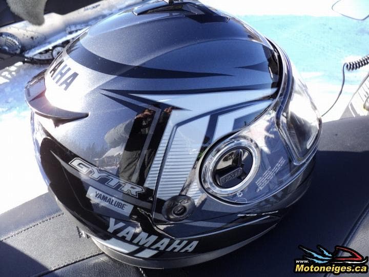 Yamaha Fuel Helmet by FXR® – Electric Shield
