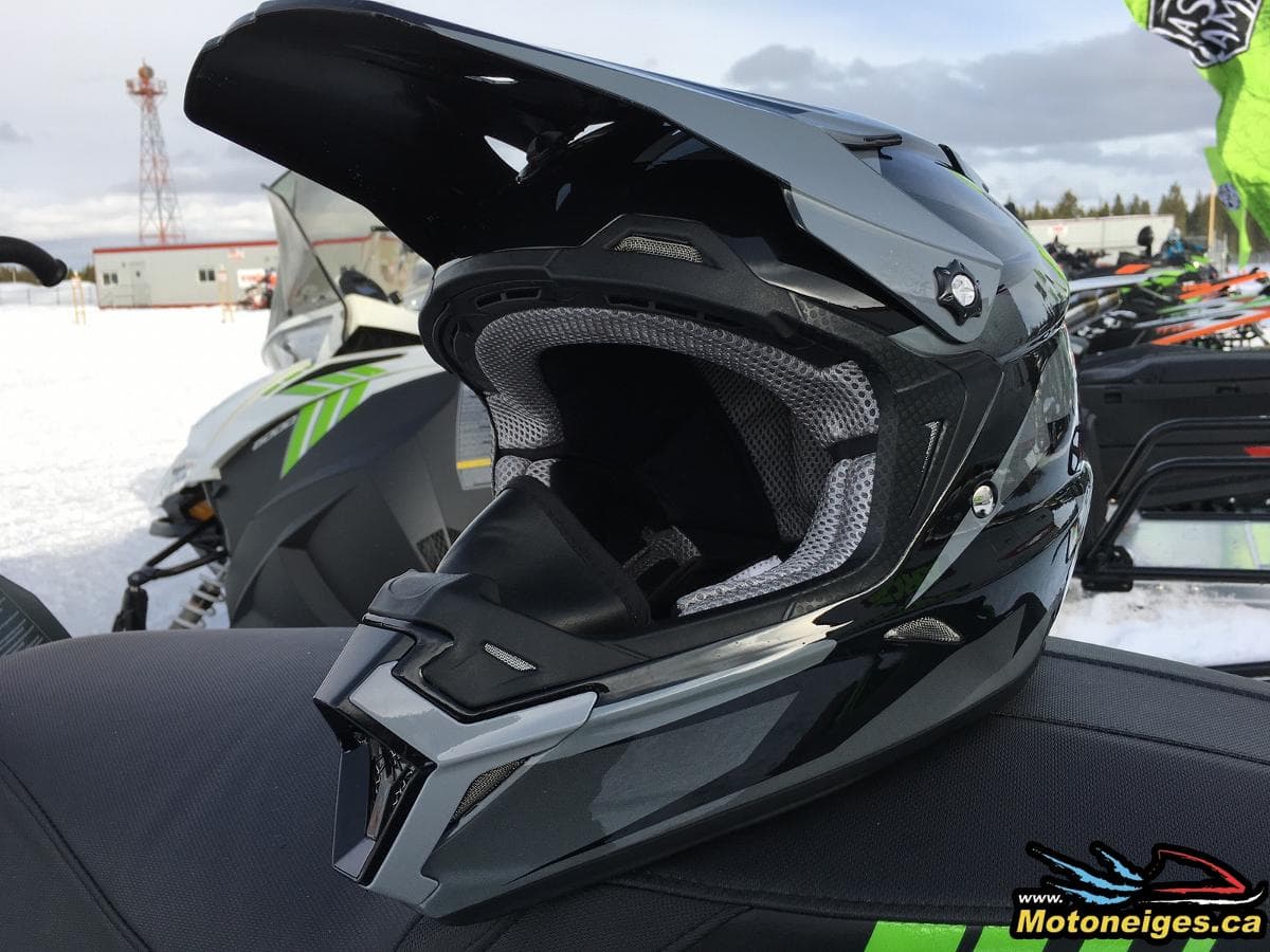 MX Aircat helmet