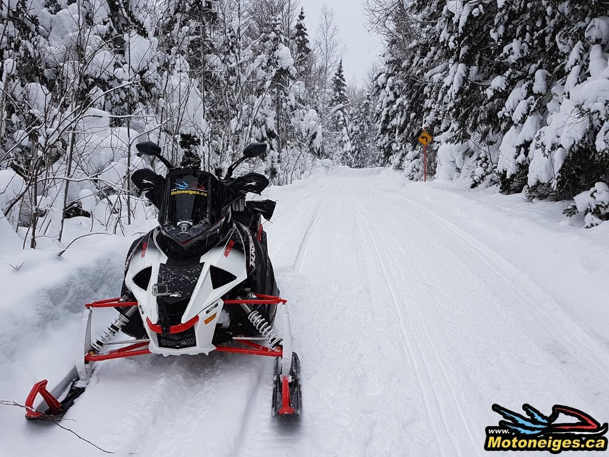 Review of the Arctic Cat ZR9000 Thundercat trial