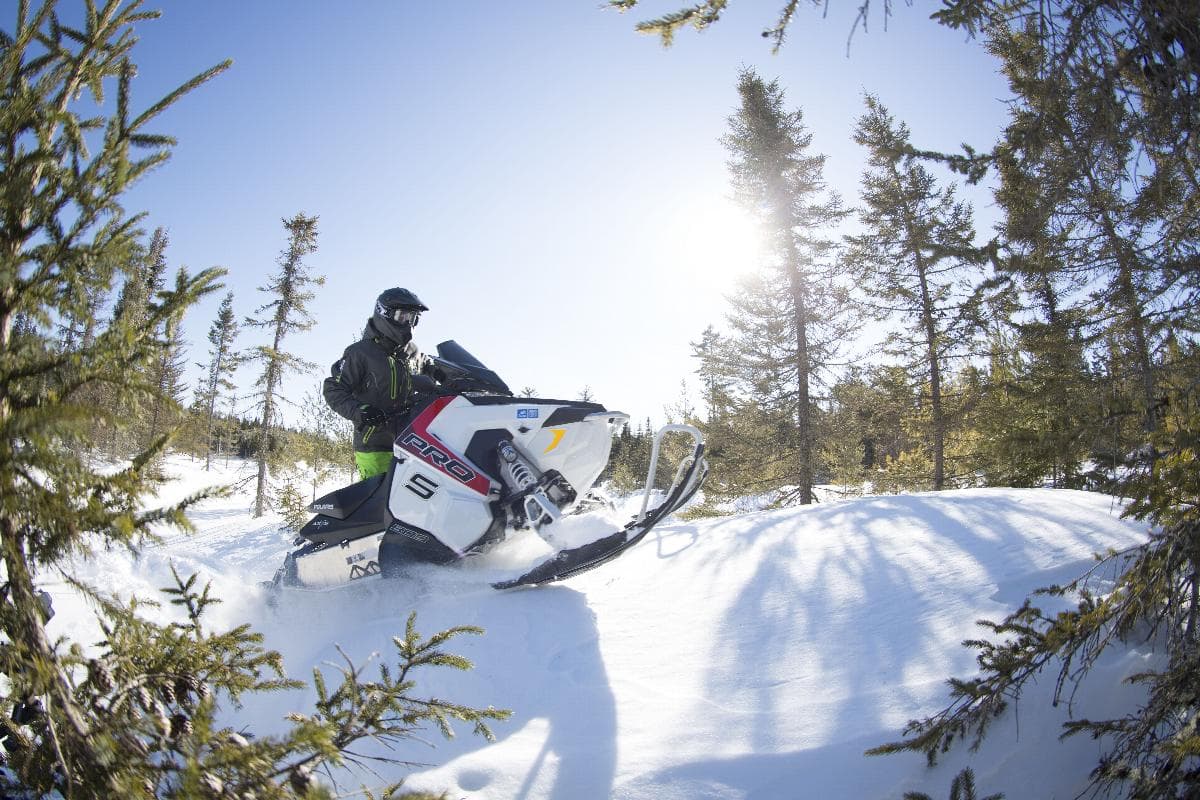 Camso launches the Hurricane 175, the next generation cross-country snowmobile track