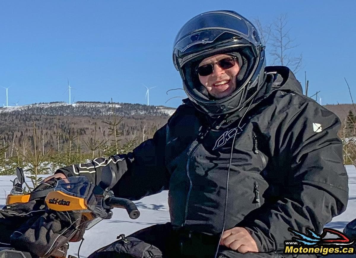 Ski-Doo Oxygen helmet test and wearing prescription glasses