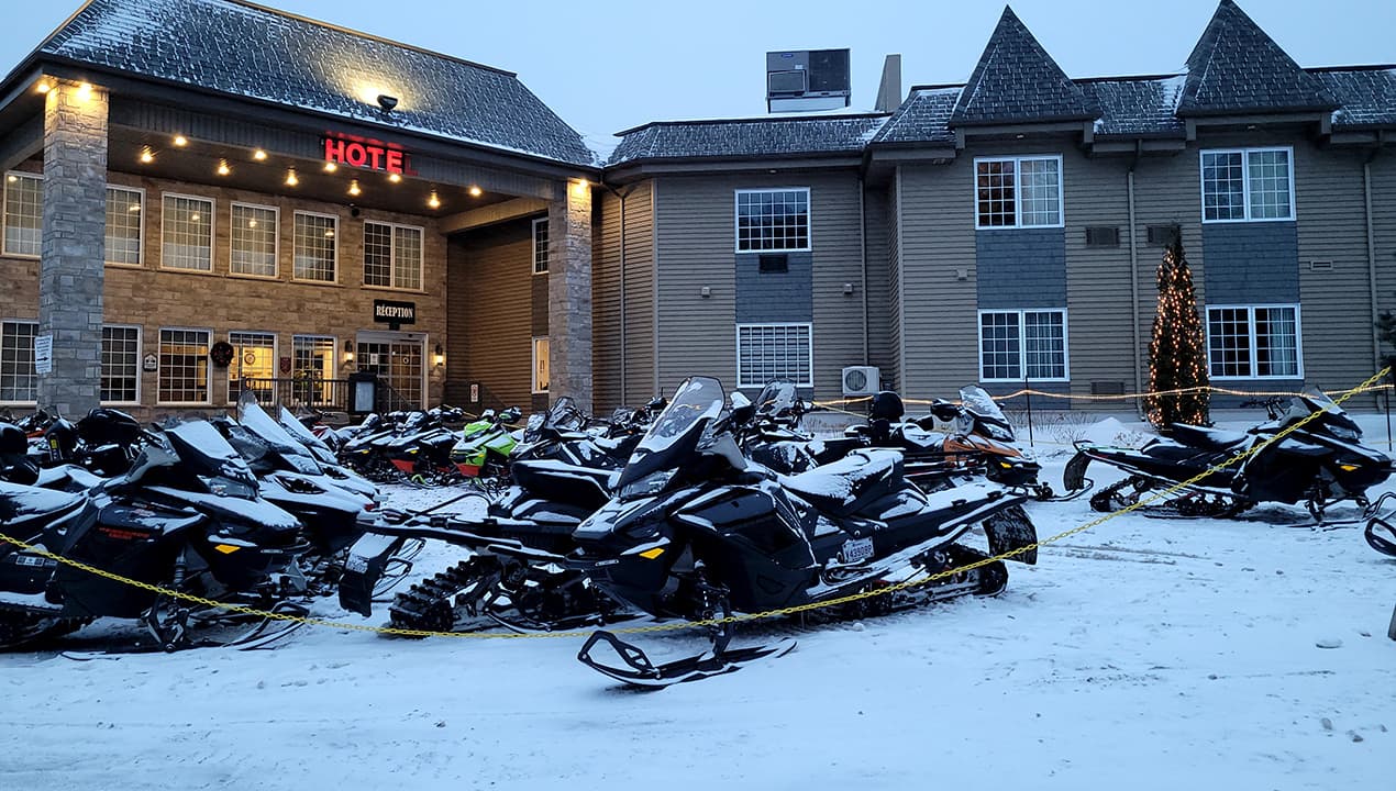 Hôtel et Pavillons Le Petit Manoir du Casino- Les Délices