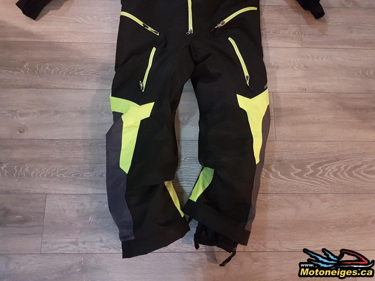 Test of the FXR Isolated CX Monosuit - snowmobiles - snowmobilers 