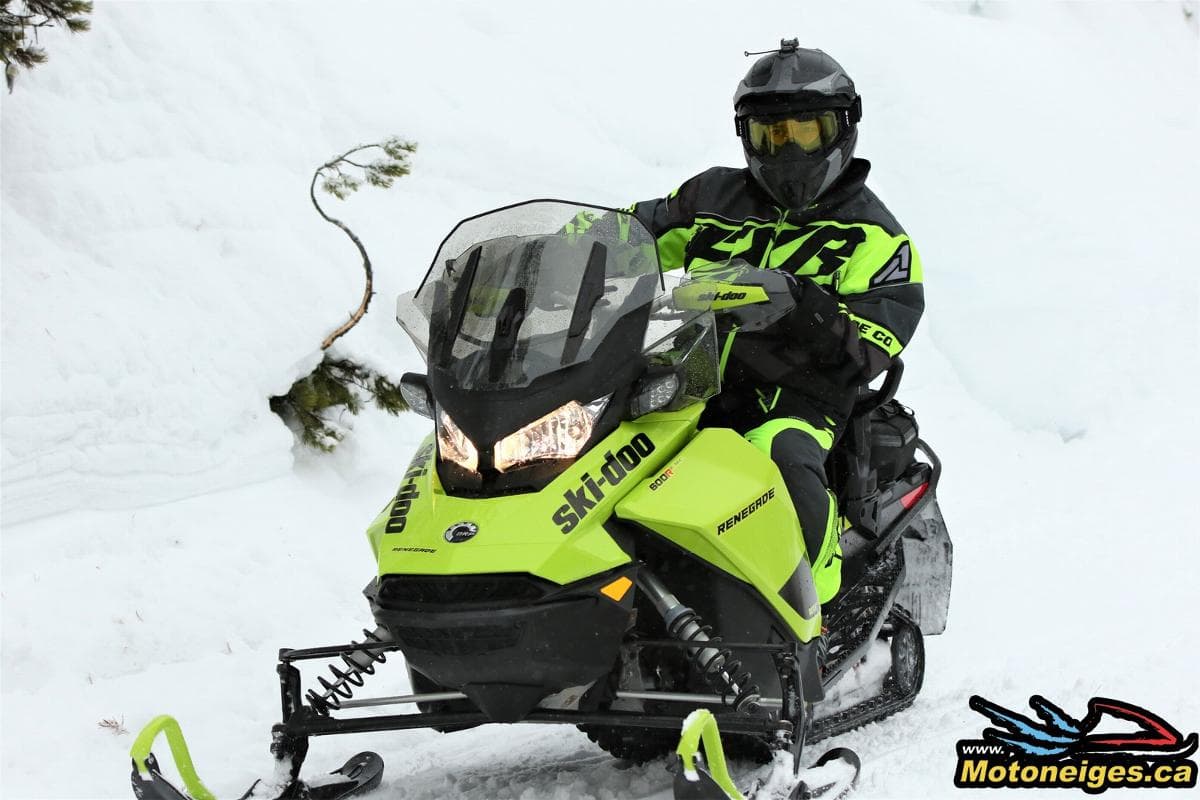 Test of the FXR Isolated CX Monosuit - snowmobiles - snowmobilers 