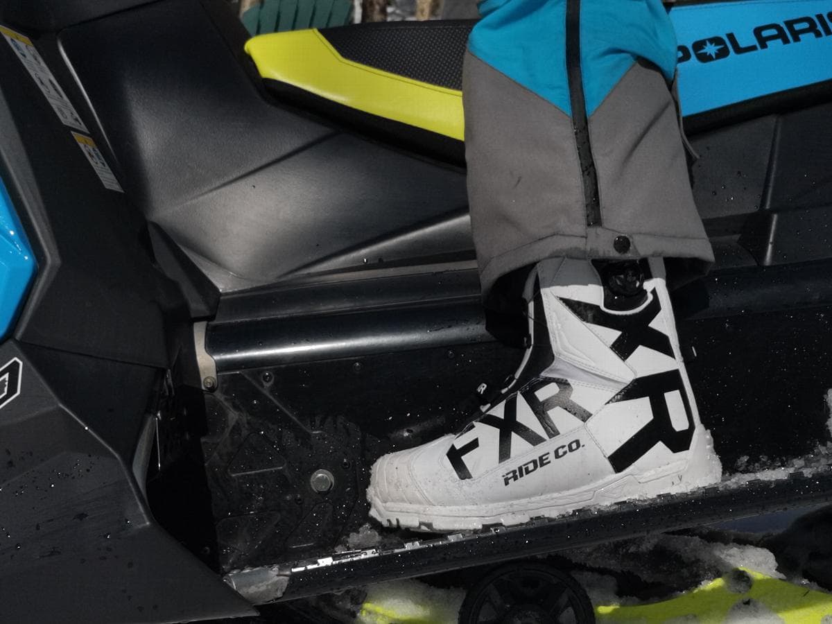 Test: FXR Helium Pro BOA Boots - snowmibiles - snowmobilers