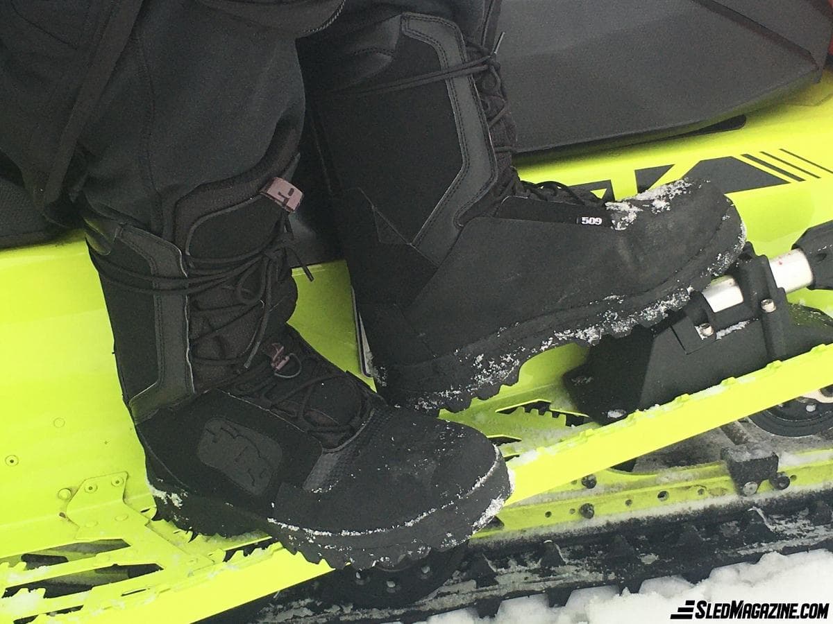 Testing of 509 Raid Boots - snowmobiles - snowmobilers Testing of 509 Raid Boots - snowmobiles - snowmobilers