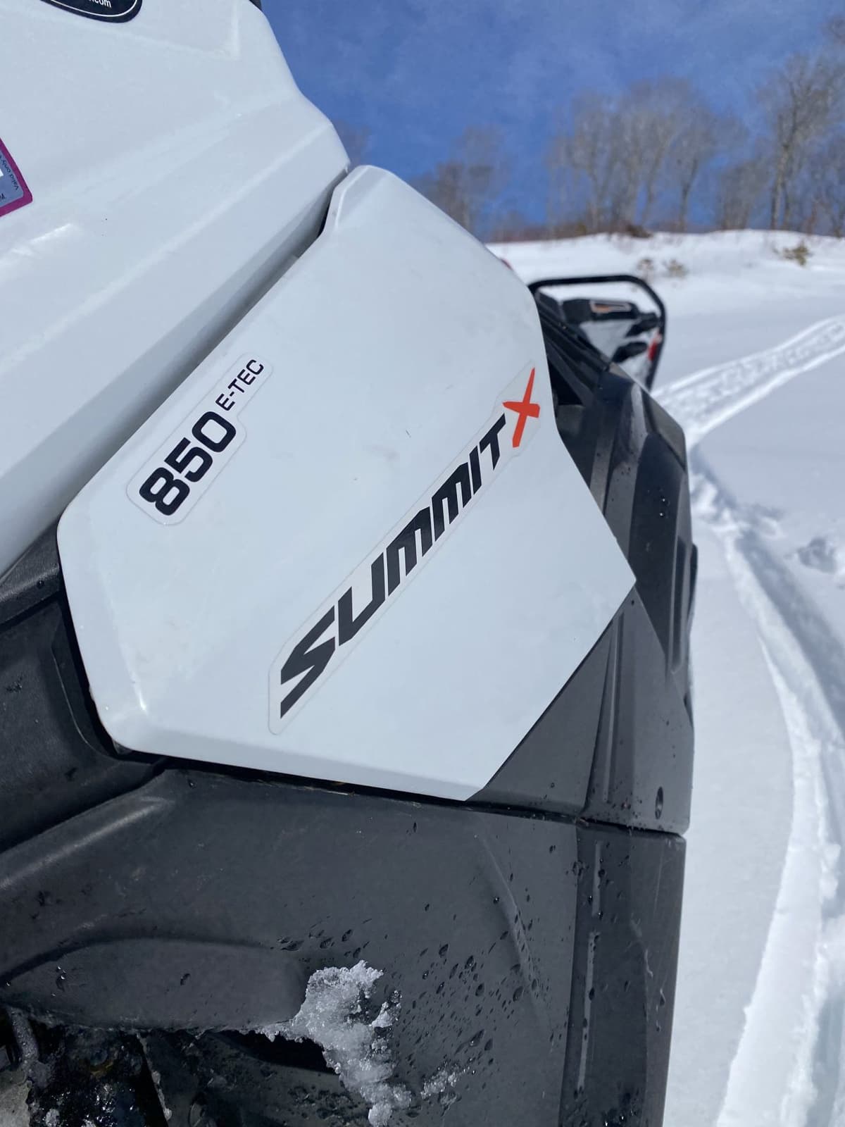 summit X 850 2023