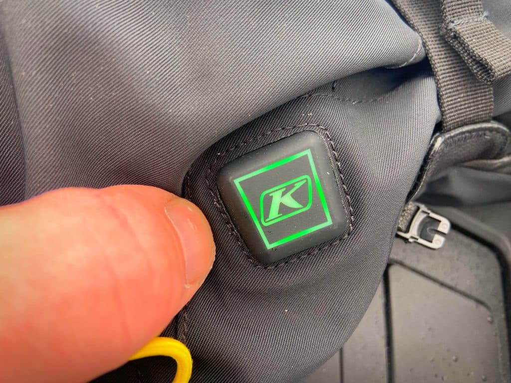 heat control button and light indicator