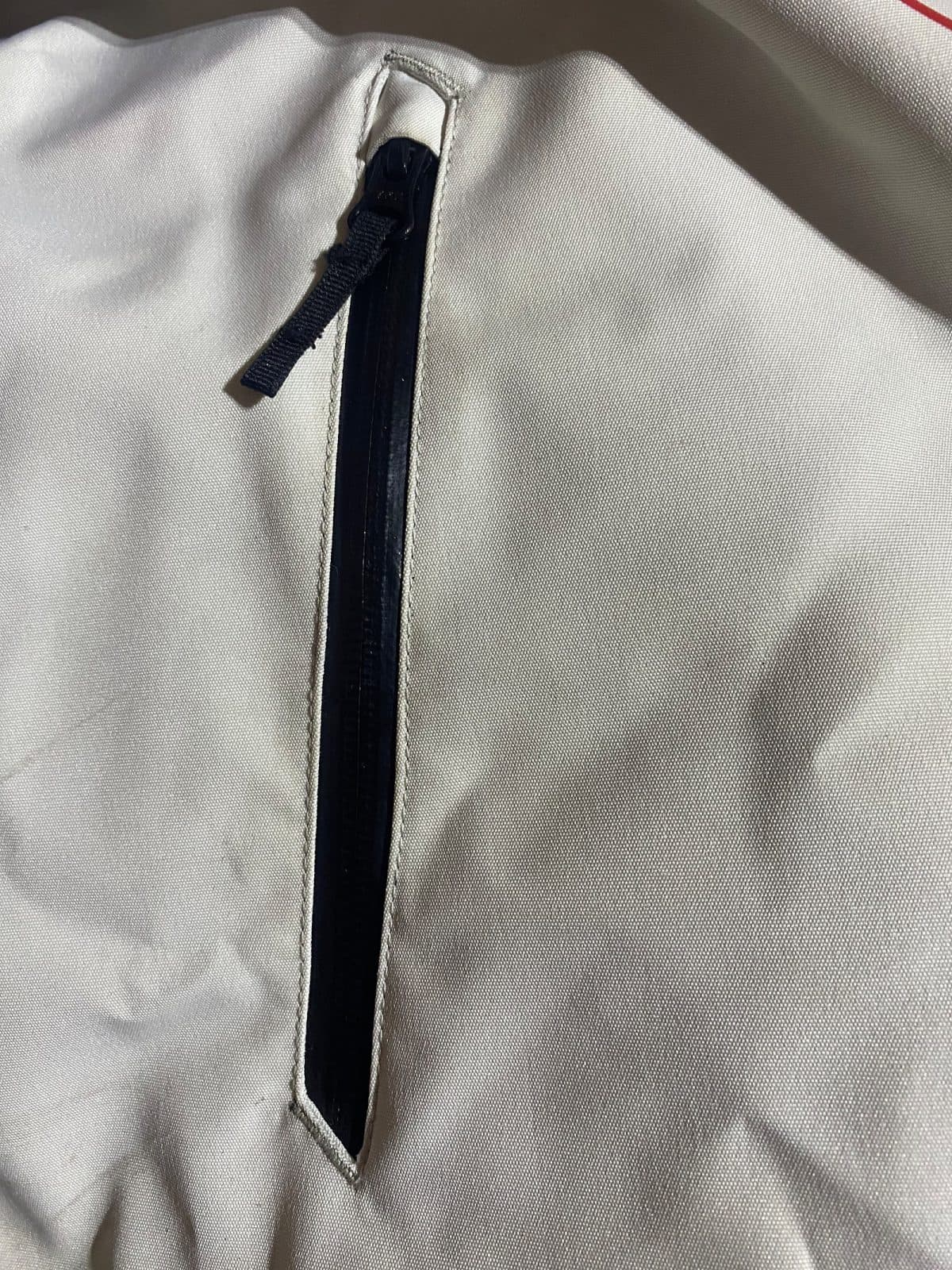 The assembly quality, material robustness, and finish are impeccable