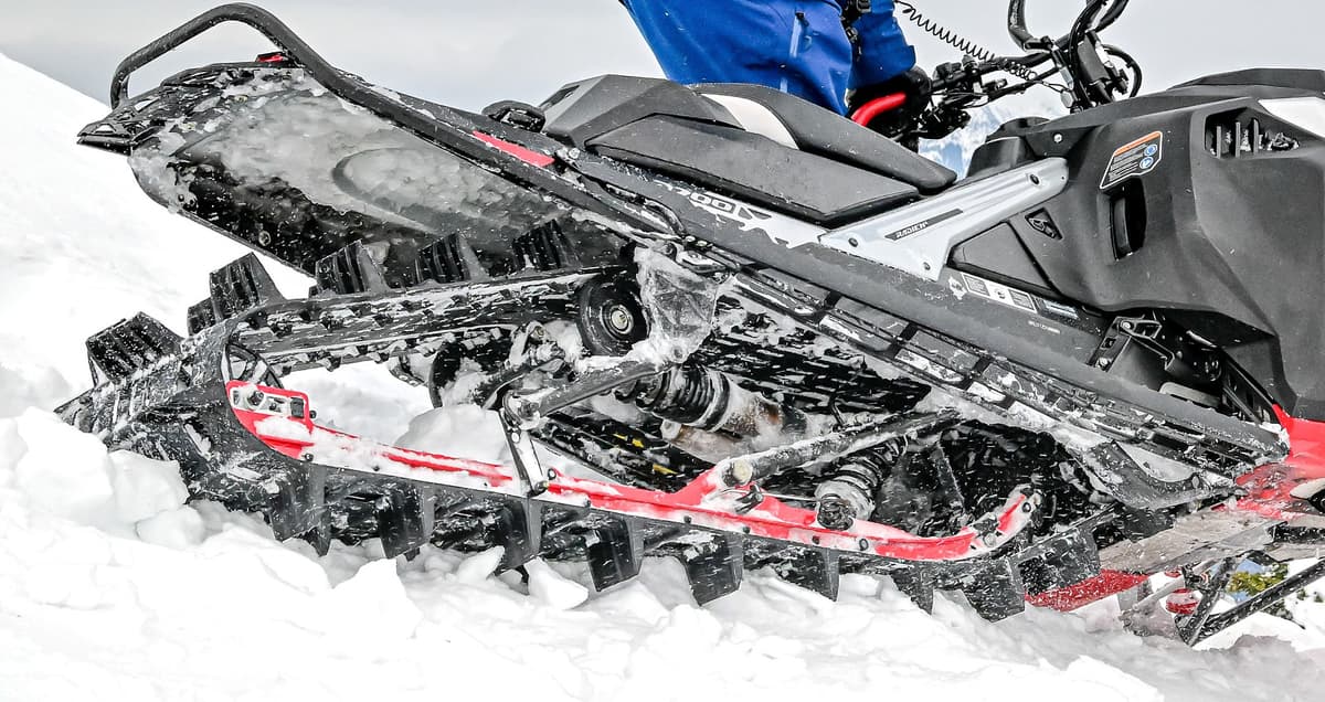Close-up of the PPS² DS+ and PPS³-DS on the Lynx 2027 Shredder RE / © Joe Erickson
