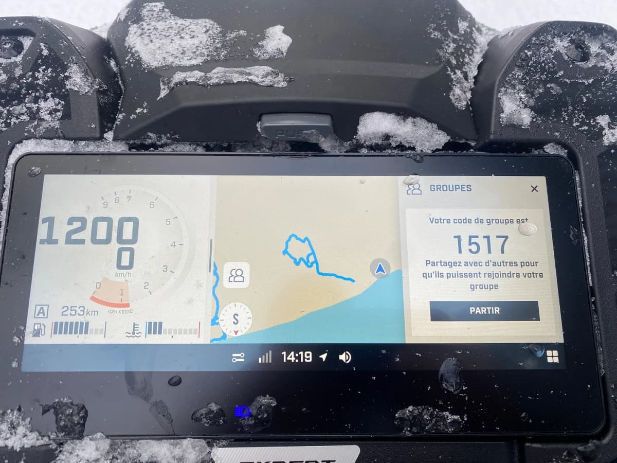 Ski-Doo Summit X 2026 with Expert package