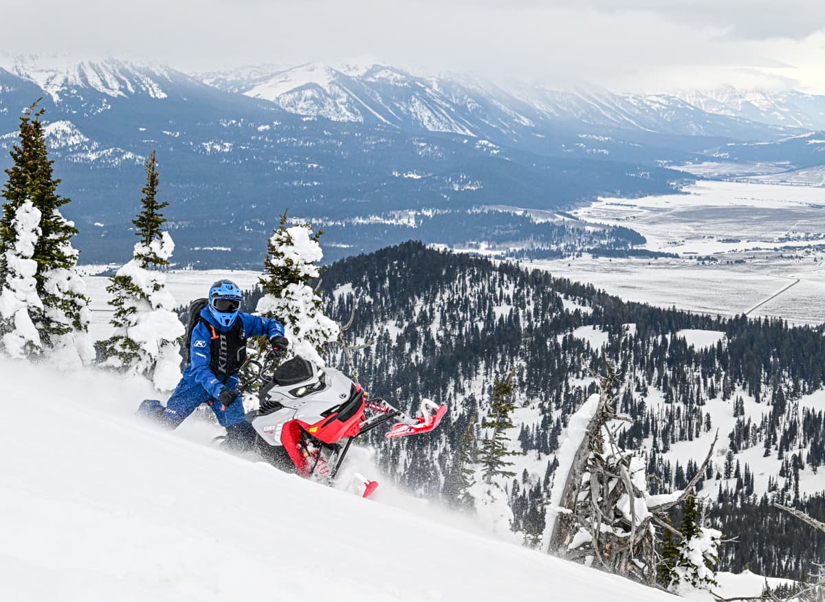 SledMagazine.com: Lynx 2027 in action